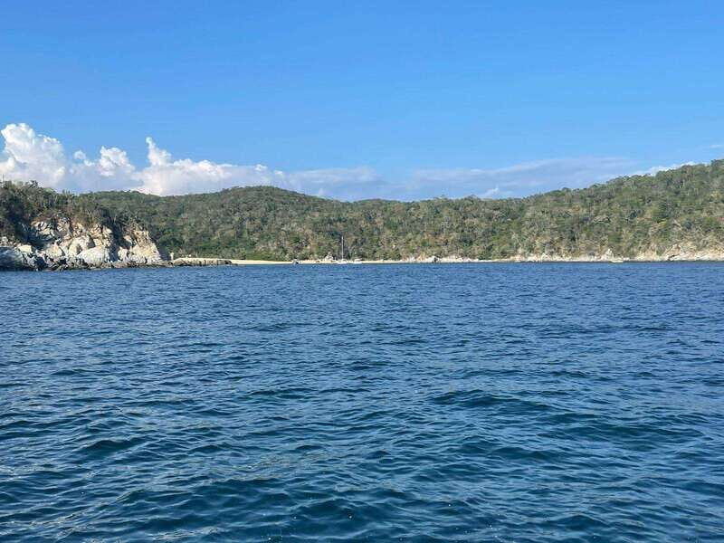 Huatulco: Private Tour Seven Bays HT - What Makes the Huatulco Seven Bays Tour Stand Out?