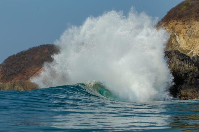 Huatulco: Surf Lesson With Surf Instructor. All Levels - What to Bring