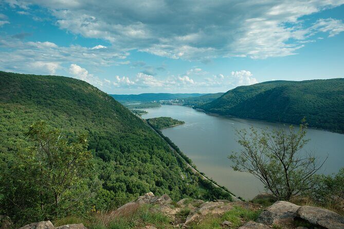Hudson Valley Escape: Cold Spring & River Views Day Ride - Exploring the Hudson Valley Escape: Cold Spring & River Views Day Ride