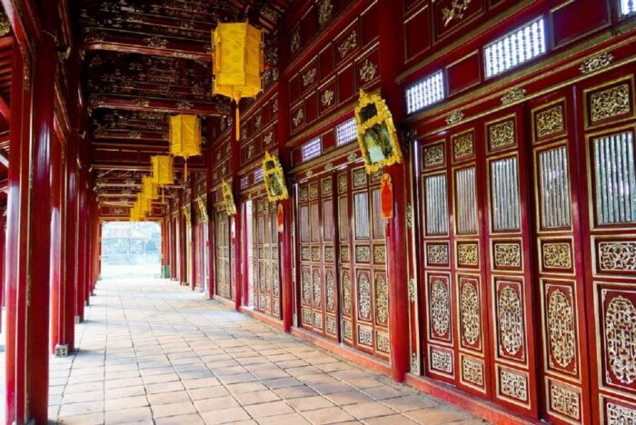 Hue Car Rental With Driver for Sightseeing City Day Trip - Tomb of Tu Duc: Visiting the Kings Temple and Burial Site