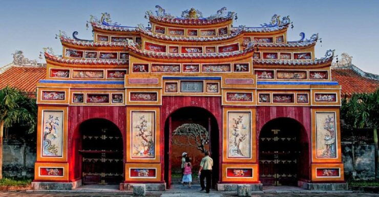 Hue City Day Tour From Da Nang & Hoi an by Car & Dragon Boat - Tour Booking Details and Logistics