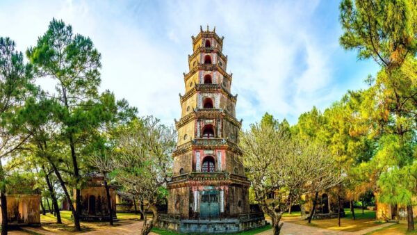 HUE CITY EXPLORE FULL DAY TOUR - Why Choose This Tour