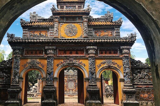 Hue City Explore Full Day Tour from Hoian or Danang - Exploring Hue: A Balance of Culture and Scenery
