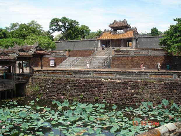 Hue City Full-Day Tour - Tour the Imperial Citadel