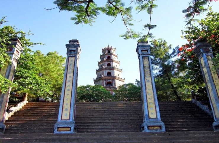 Hue City Motorbike Tour to Countryside, Pagoda & Royal Tombs - Tour Duration and Logistics