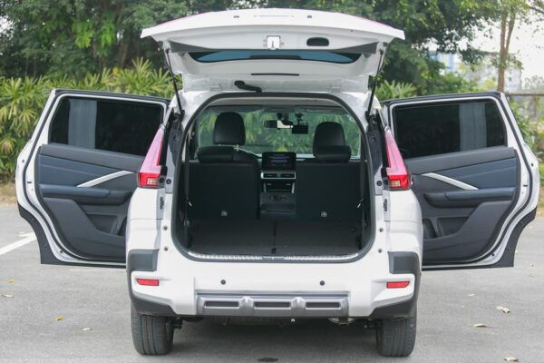 Hue City: Private Transfer To/From Phu Bai International … - Local Grocery Store Experience