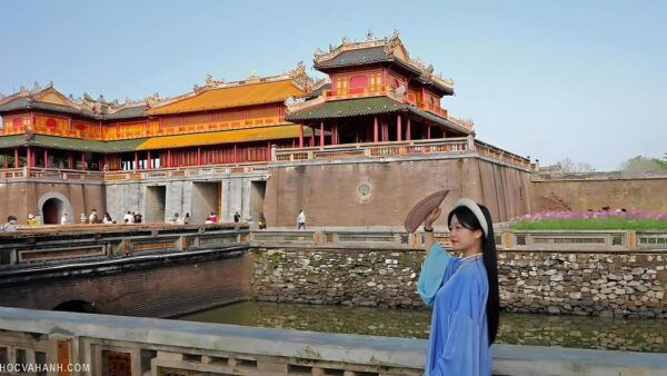 Hue City Tour: Explore All Day With Boat Ride and Lunch - Lunch Experience in Hue