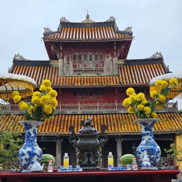 Hue City Tour Half Day: Imperial City and Tu Duc Tomb by Car - Frequently Asked Questions