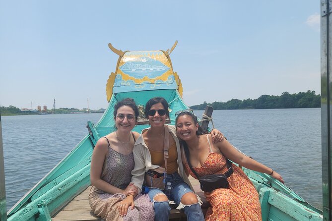 Hue City Tour With Easyriders - Indulge in Hues Culinary Delights