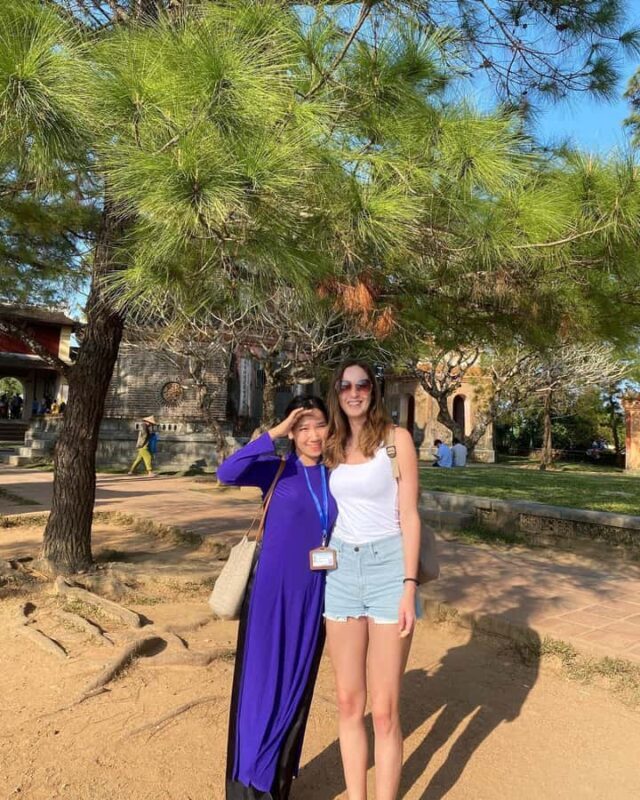 Hue: Deluxe Walking tour to Imperial City and Dong Ba Market - Exploring Hue’s Imperial City