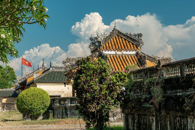 Hue Discovery Full Day Deluxe Small Group City Tour - Small Group Experience
