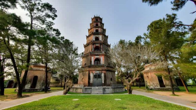 Hue: Dragon Boat Cruise, Imperial Citadel, & Market Day Trip - Important Tour Information