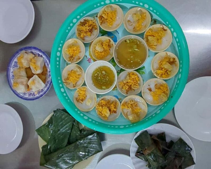 Hue: Experience Hue Local Food Tour with local guide - The Experience and Practical Details