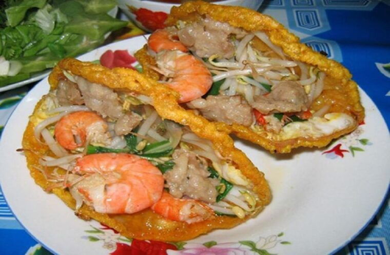 Hue Food Tour by Walking or Cyclo or Motorcycle With Driver! - Transportation Options