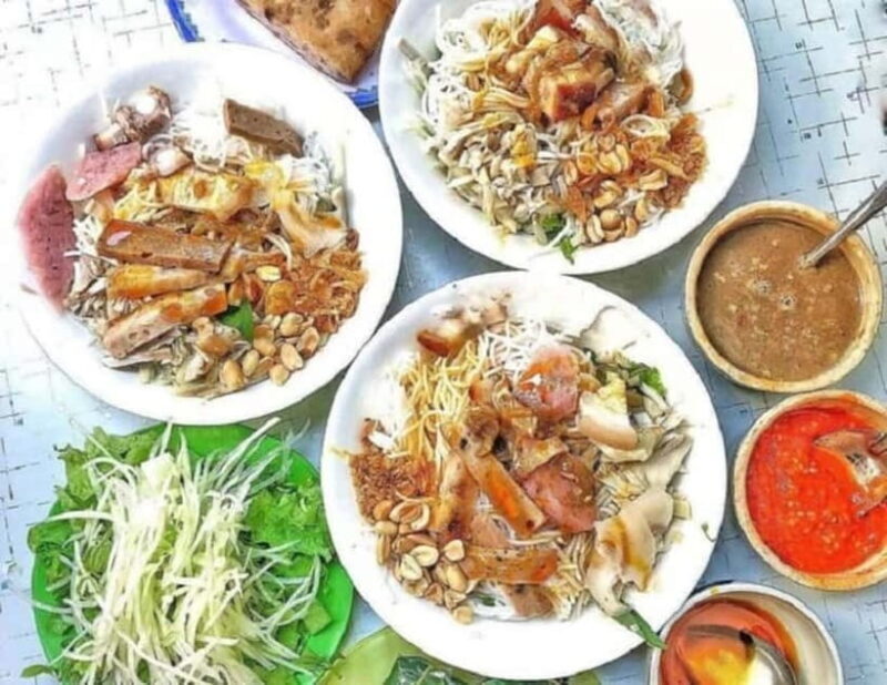 Hue: Food Walking Tour with Local Guide - Good To Know