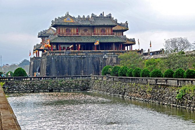 Hue Full Day Guided Tour With 5 Must See Places in Hue - Thien Mu Pagoda