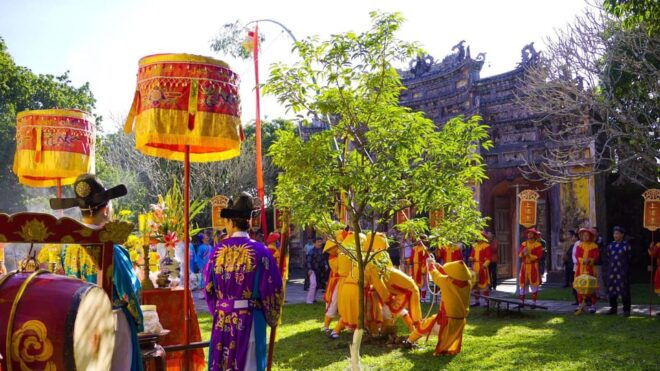 Hue Heritage Tour: Imperial City Journey From Hoi An/Da Nang - Scenic Stops Along the Route