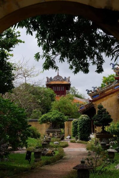Hue: Imperial and Forbidden City Guided Tour - Booking and Cancellation Policy