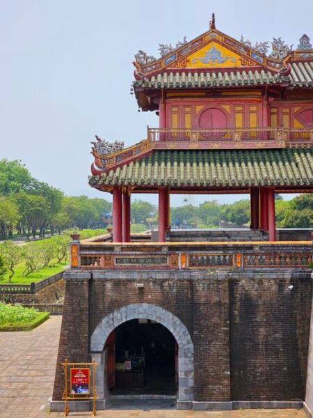 Hue: Imperial and Forbidden City Guided Tour - Travel Tips and Recommendations
