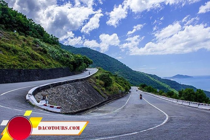 Hue Imperial City Daily Ingroup Tour via Hai Van Pass - Cultural Experiences and Sightseeing