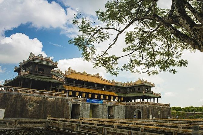 Hue Imperial City Daily Ingroup Tour via Hai Van Pass - Tour Highlights