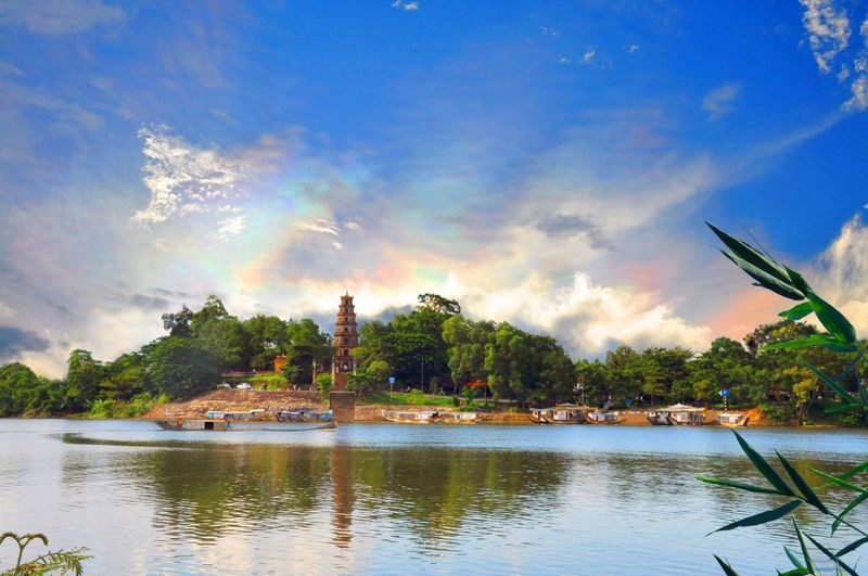 Hue Imperial City Day Tour from Hoi An - Lunch is a useful pause, not just a pit stop