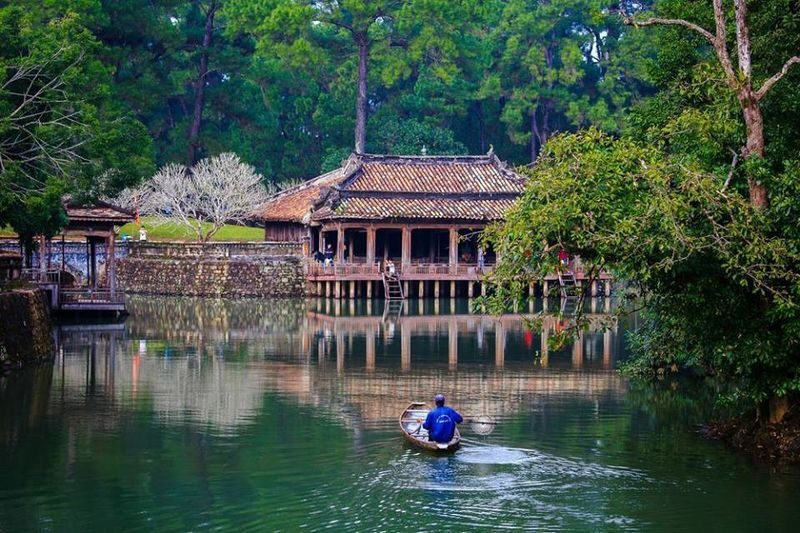 Hue Imperial City Day Tour from Hoi An - Heat, timing, and the value of a guided day