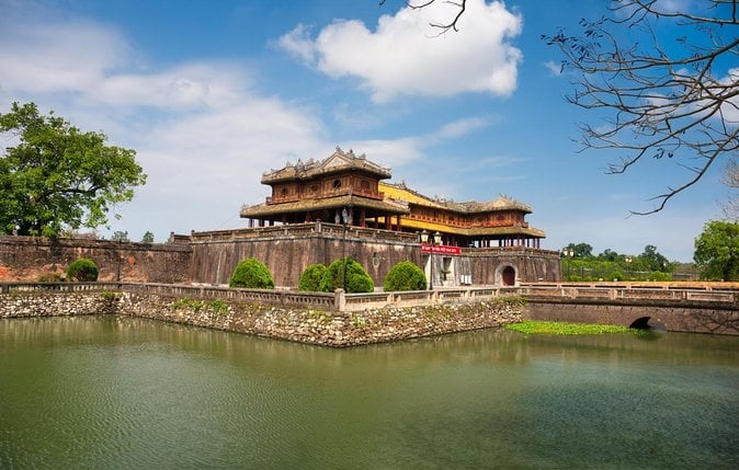 Hue Imperial City Full Day Tour With Lunch & Guide - Good To Know