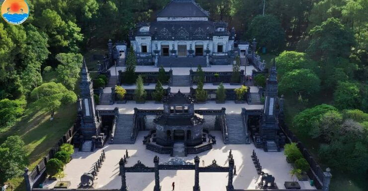 Hue Imperial City Group Tour With Lunch From Hoi An/Da Nang - Good To Know