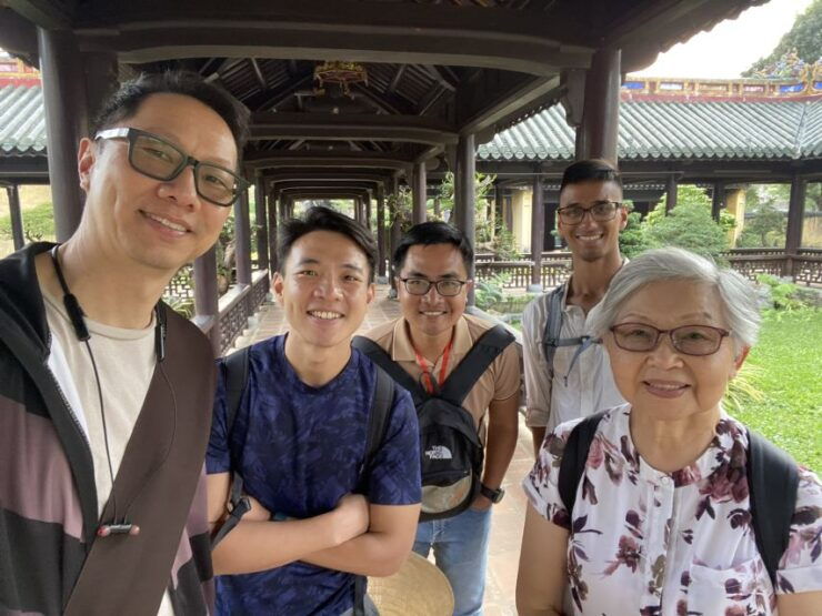 Hue Imperial City Walking Tour in 2,5 Hours - Activities in the Imperial City