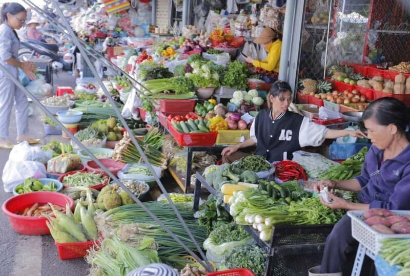 Hue: Motorbike Ride Through Hue with a Lady Rider & Lunch - Who Will Love This Tour?