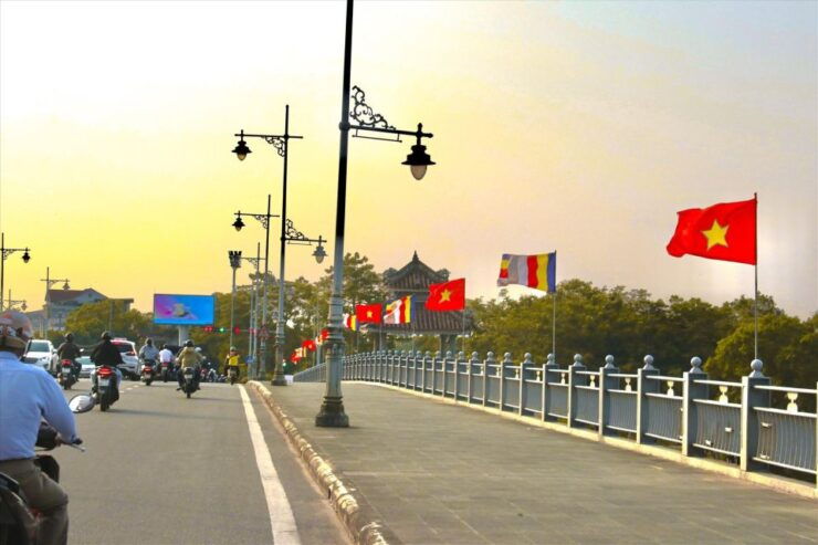 Hue: Night Walking and Photo Tour - Explore Hue by Night - Tour Highlights