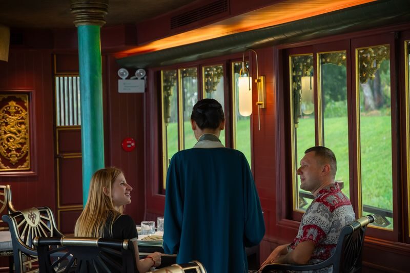 Hue: Perfume River Dining Cruise Experience By Hueritage Cruise - What the price includes, and what it doesn’t