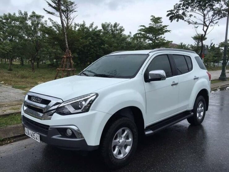 Hue: Phu Bai Airport to City Center by Private Car Transfer - Booking Flexibility