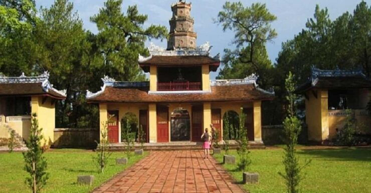 Hue Private Car for Sightseeing With English Speaking Driver - Itinerary Highlights