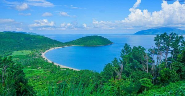 Hue : Private Car to Da Nang via Hai Van Pass & Many Options - Frequently Asked Questions