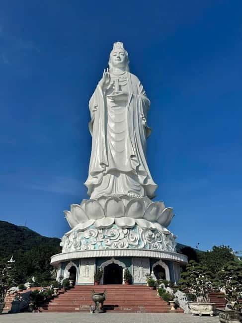 Hue: Private Car to/from Hoi An via Multi Attractions(1-Way) - Who Will Love This Experience?