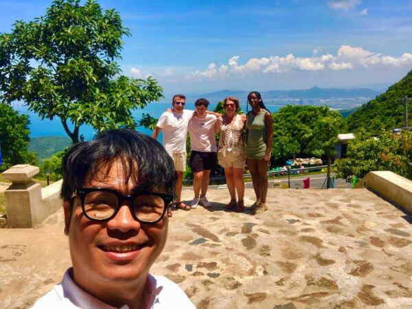 Hue: Private Car Transfer to Hoi An via Monkey Mountain - Recommended Items to Bring
