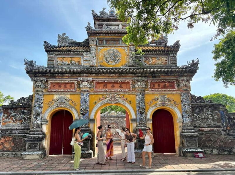 Hue: Private Dragon Boat, Royal Tombs & Thien Mu Pagoda - The Itinerary in Detail