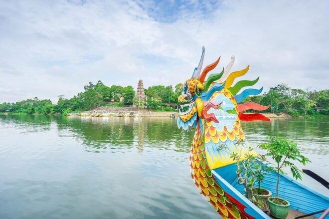 Hue: Private Dragon Boat, Thien Mu Pagoda & Minh Mang Tomb - Inclusions and Amenities