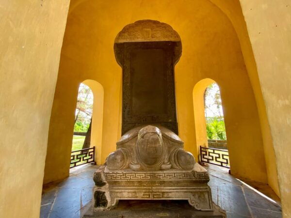 Hue: Private Dragon Boat, Thien Mu Pagoda & Minh Mang Tomb - Exploring Minh Mang Tomb
