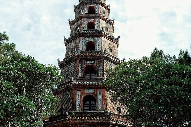 Hue Private Tour to Thuy Bieu Village 1 Day - Traveler Reviews