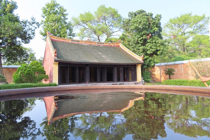 Hue Royal Tombs Tour- Private Tour - Things to Know Before Booking the Hue Royal Tombs Tour
