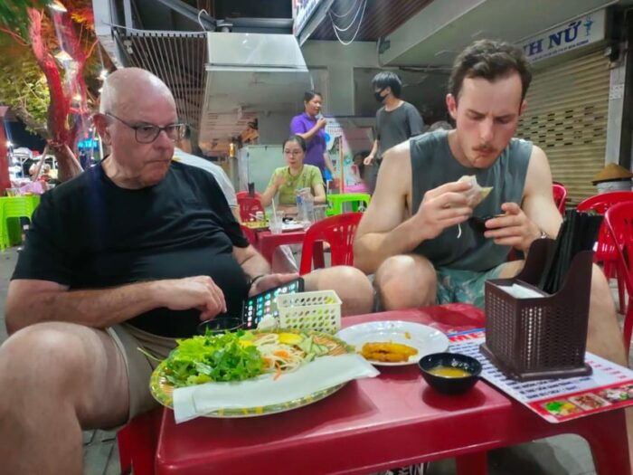 Hue Street Food Tour: Taste Local Flavors With Local Guide - Exploring Dong Ba Market and Iconic Hue Dishes