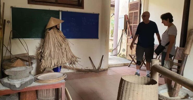 Hue: Thanh Toan Village and Local Life Tour by Scooter - Unique Local Experiences
