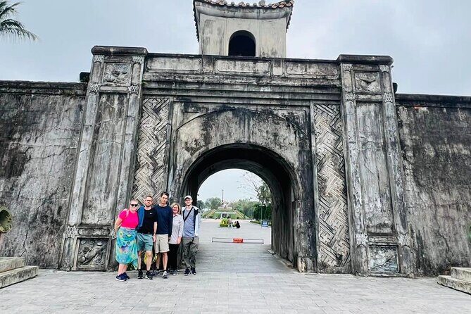 Hue to DMZ Vinh Moc Tunnels and Khe Sanh Base Tour - Who is This Tour Best For?