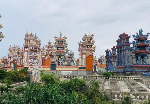 Hue To/From Hoi an Transfer by Private Car With Multi Stops - Frequently Asked Questions