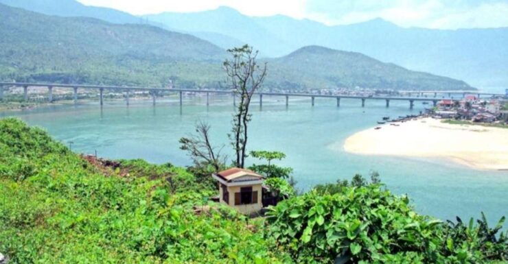 Hue To/From Hoi An via Linh Ung Pagoda in Monkey Mountain - Scenic Coastal Road Trip Overview
