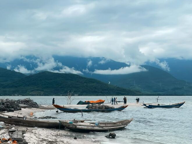 Hue to Hoi An by Car via An Bang Cemetery - City of Ghosts - Restrictions and Recommendations