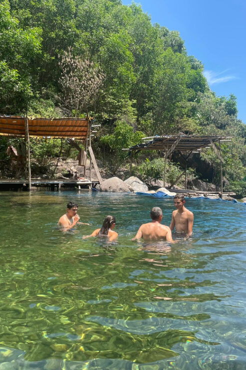 Hue To Hoi An By Jeep Via Hai Van Pass With Fabulous Stops - Good To Know